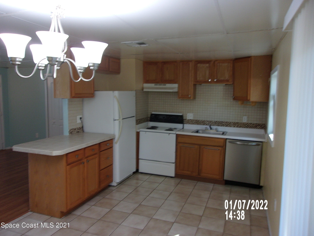 214 Madison Avenue - Photo 8