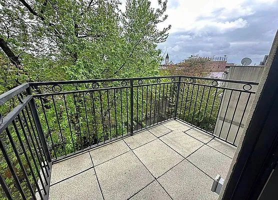 1140 Dekalb Avenue - Photo 6