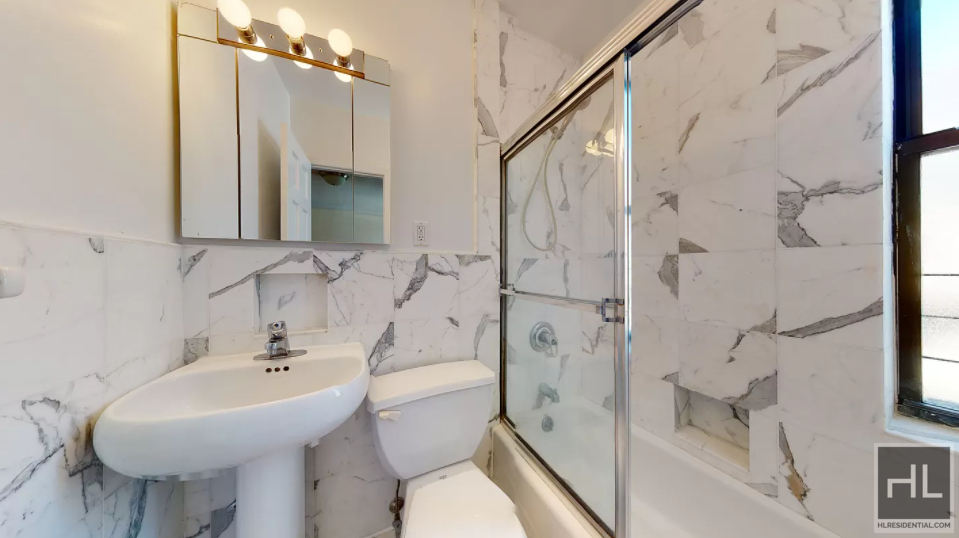 East 78 Street - Photo 4