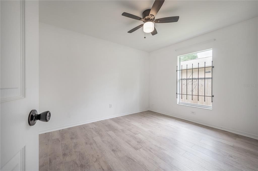 1508 E Jean Street - Photo 31