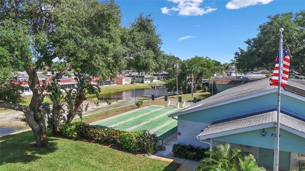 325 Sky Loch Drive W - Photo 33