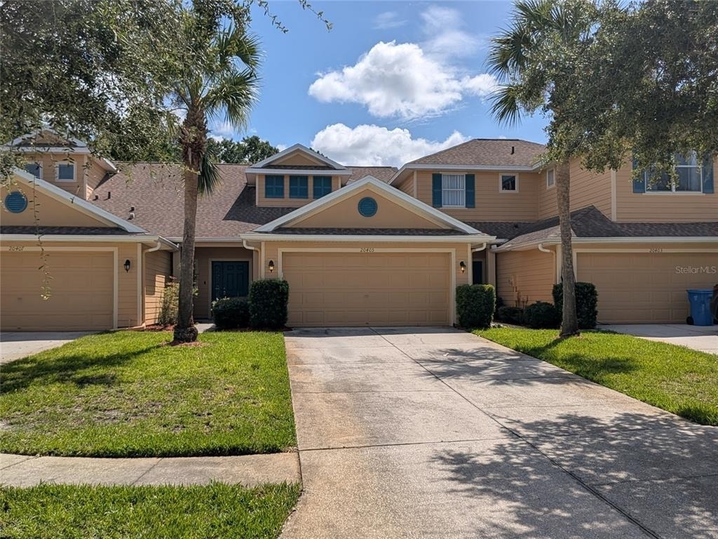 20405 Harvest Oak Court - Photo 0