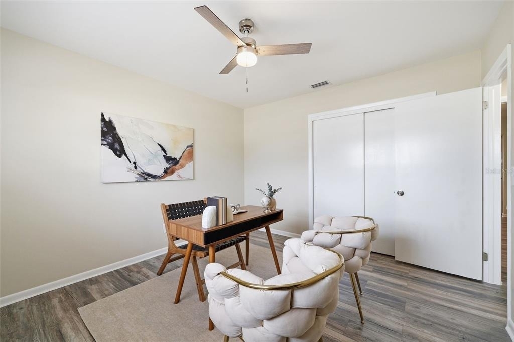 2327 W Knollwood Place - Photo 23