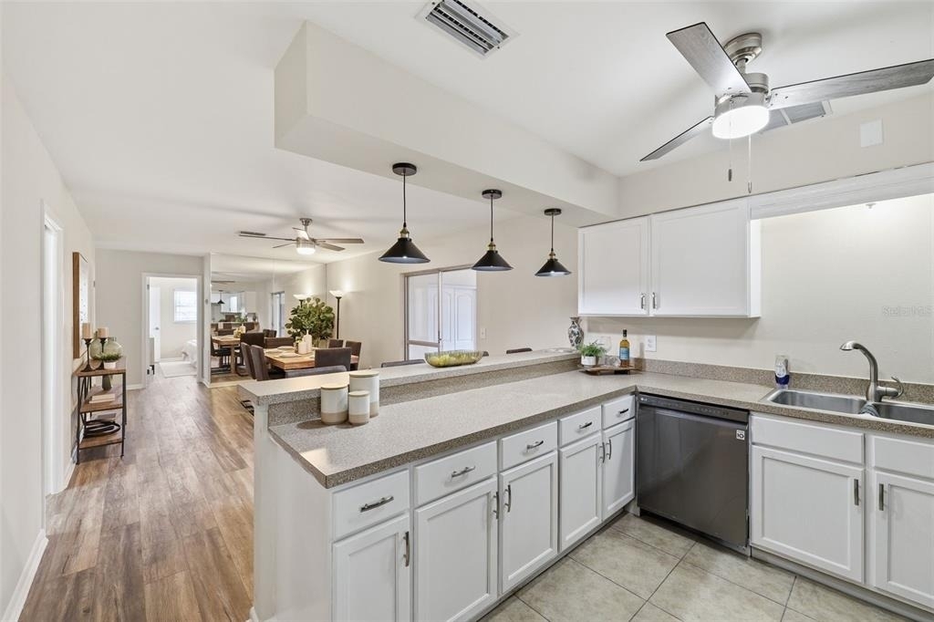 2327 W Knollwood Place - Photo 18