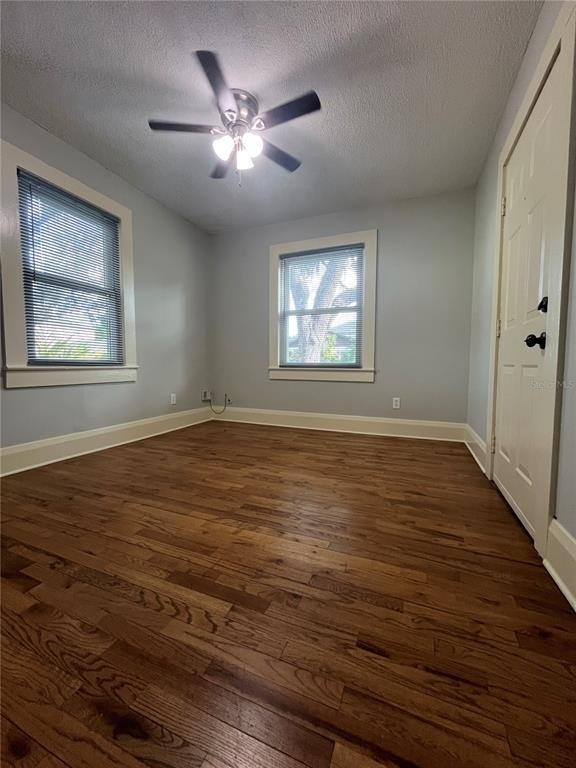402 W Paris Street - Photo 11