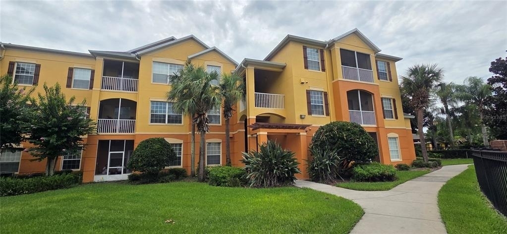 6240 Contessa Drive - Photo 0