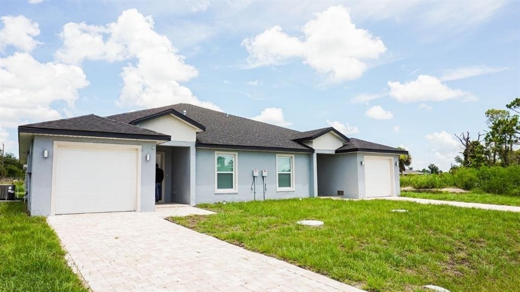 8615 Agate Street - Photo 0