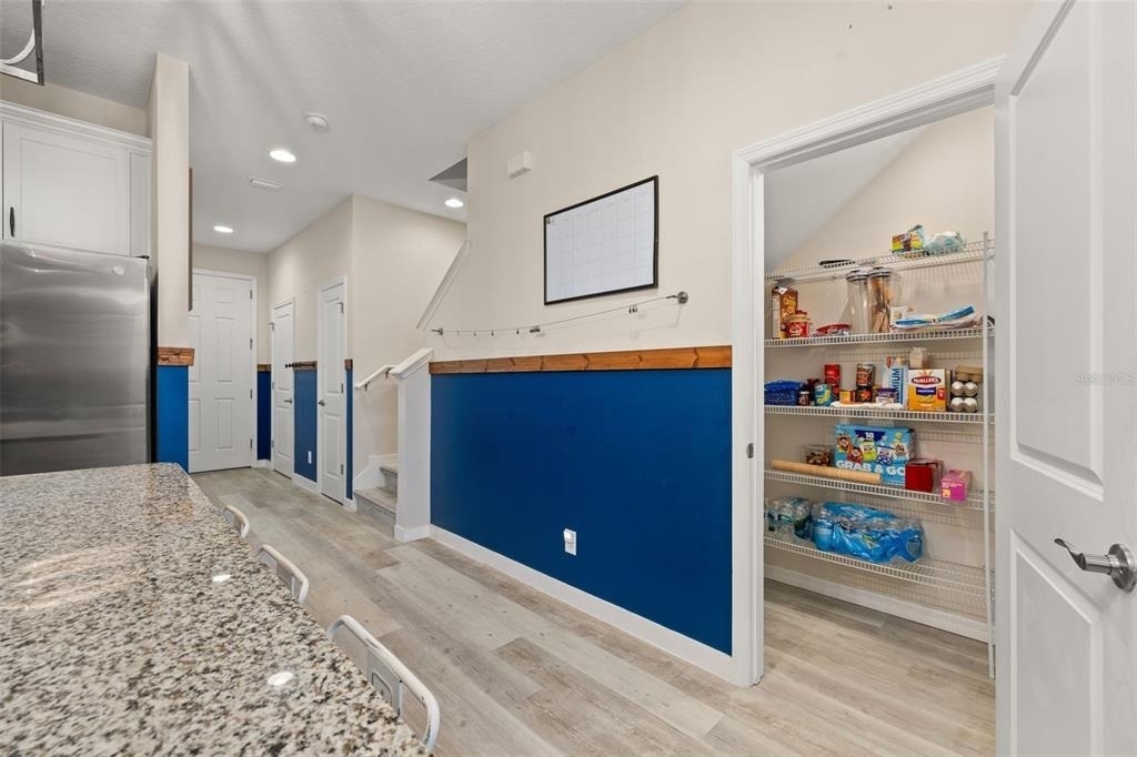 11193 Hanlon Terrace Alley - Photo 16