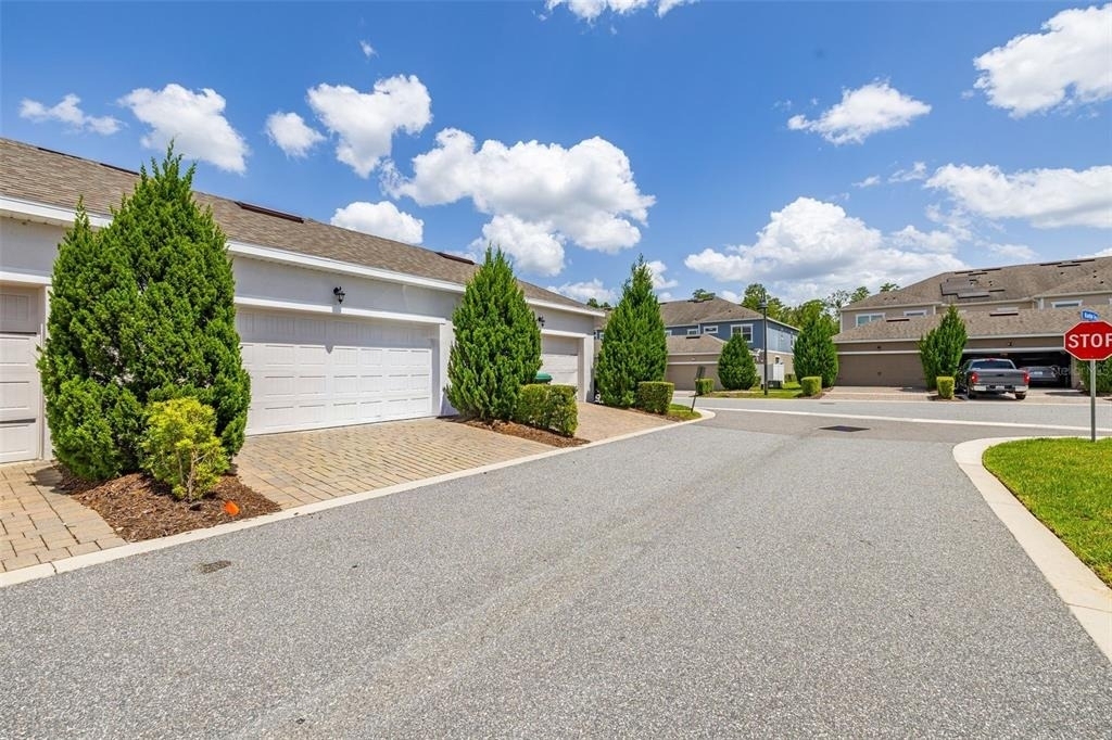 11193 Hanlon Terrace Alley - Photo 43