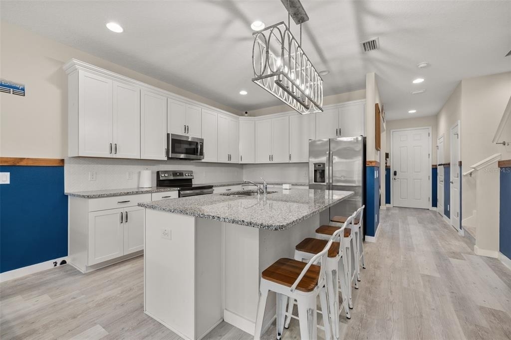 11193 Hanlon Terrace Alley - Photo 13