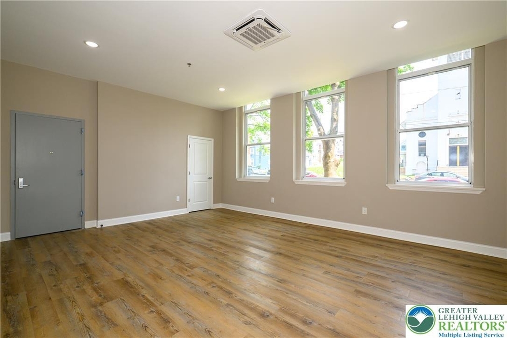1012 2nd Street - Photo 17