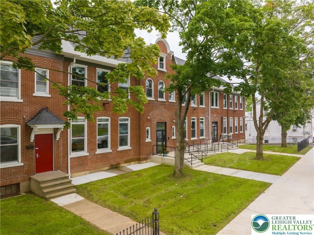 1012 2nd Street - Photo 31