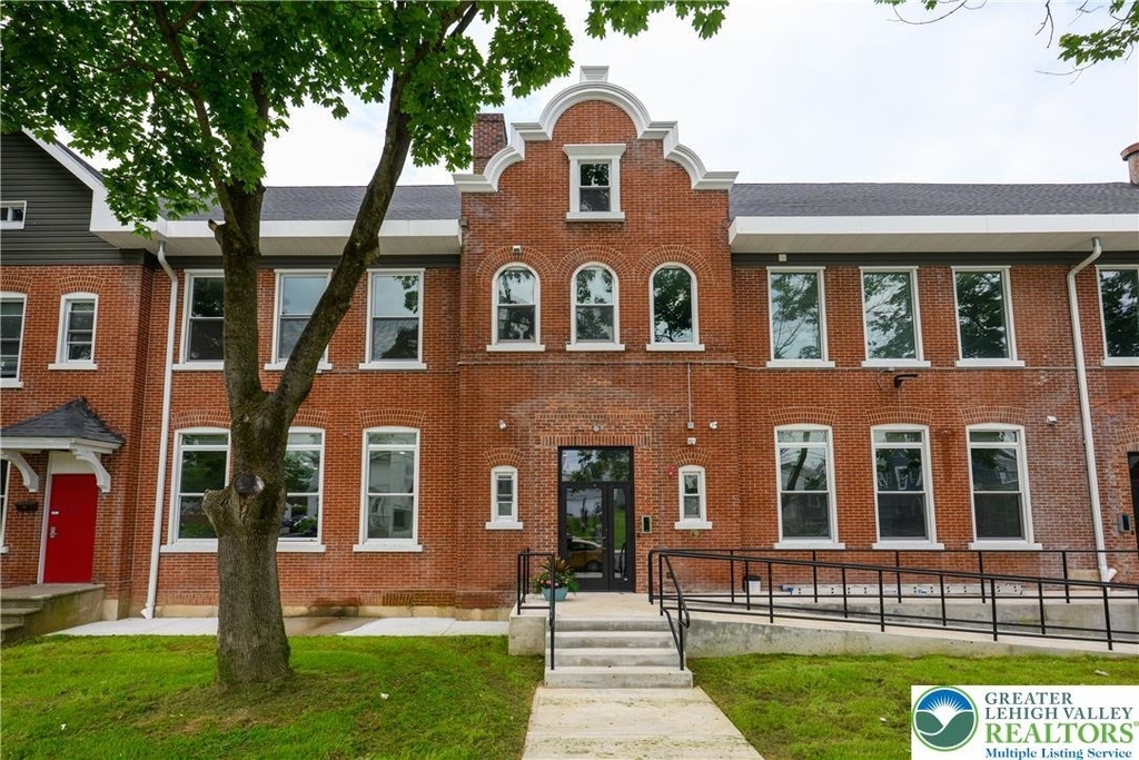 1012 2nd Street - Photo 28