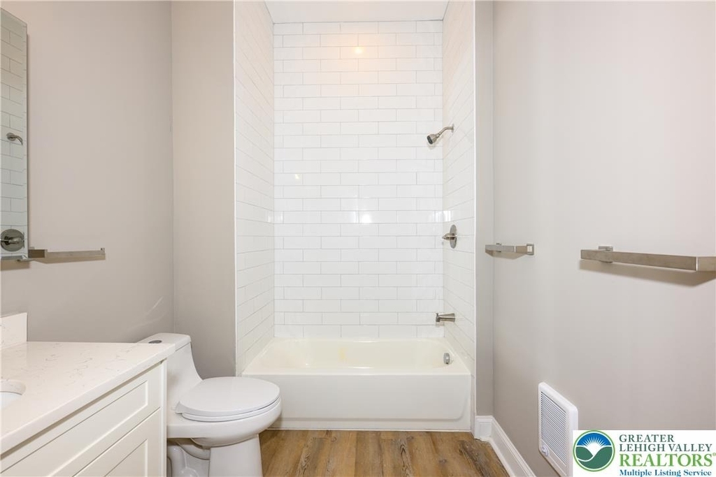 1012 2nd Street - Photo 23