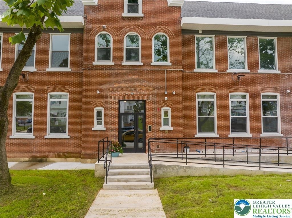 1012 2nd Street - Photo 30