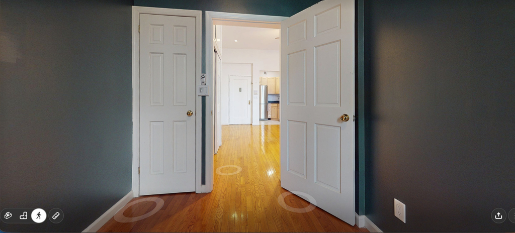 West 89 th Street - Photo 3