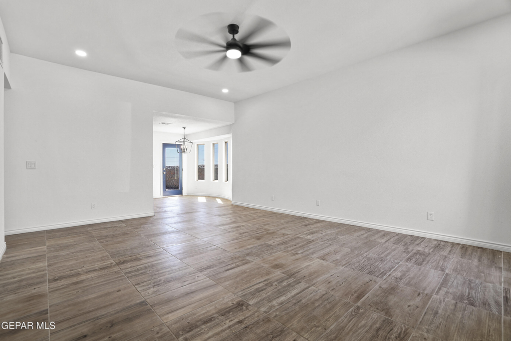 12842 Osmotherley Avenue - Photo 16