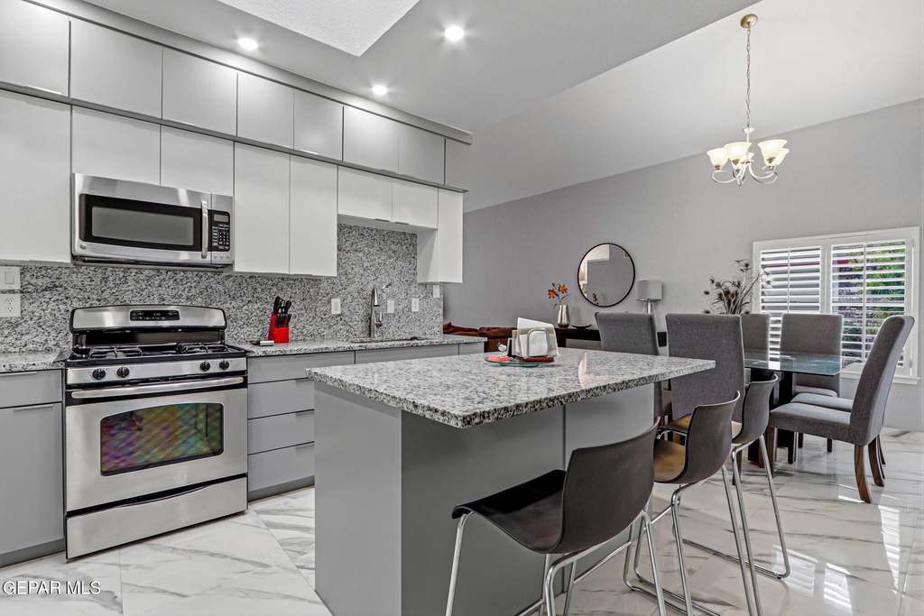 1117 Sun Shadow Drive - Photo 15