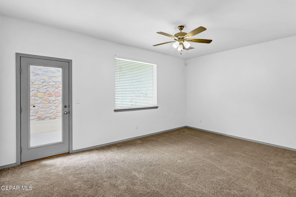 1657 Asbury - Photo 18