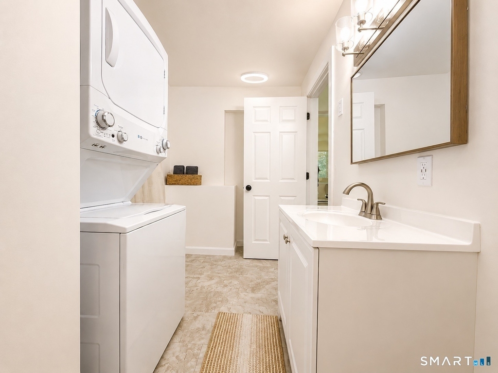 22 Circle Drive - Photo 19