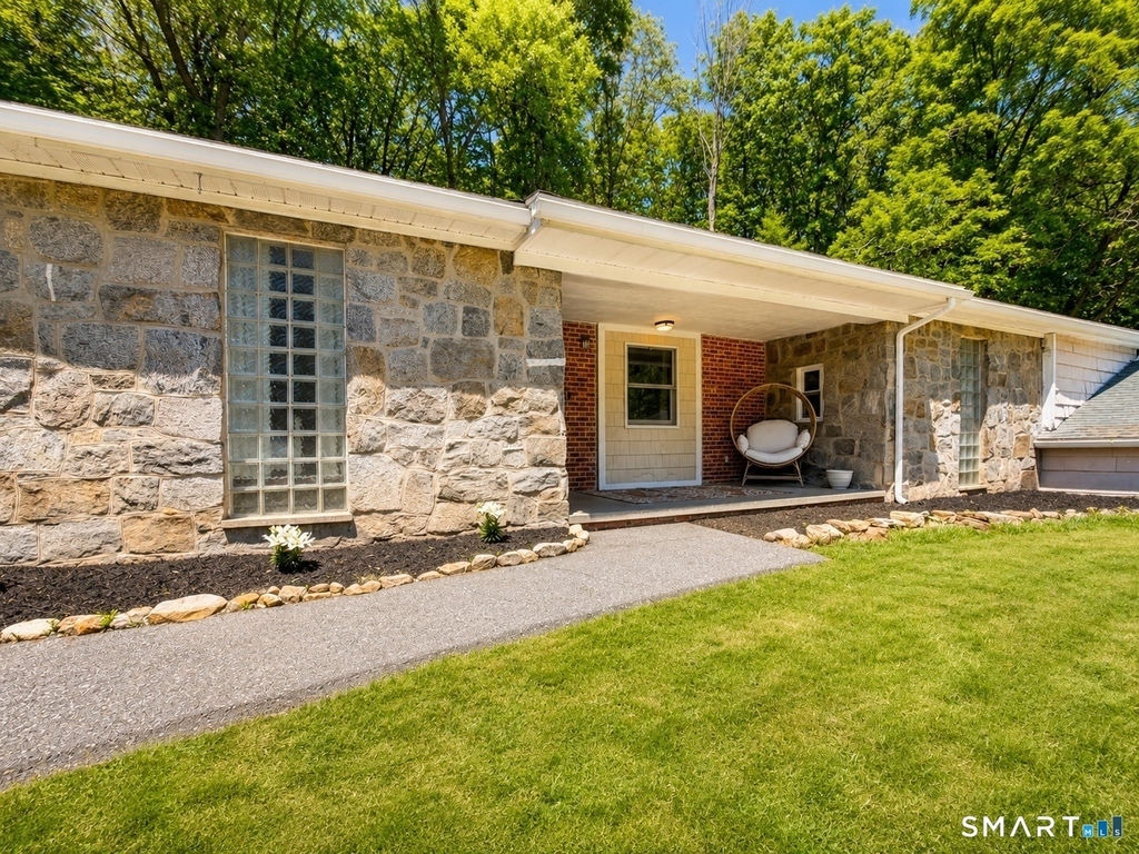 22 Circle Drive - Photo 4