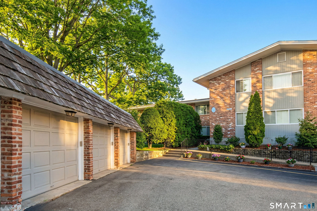 49 Southport Woods Drive - Photo 0