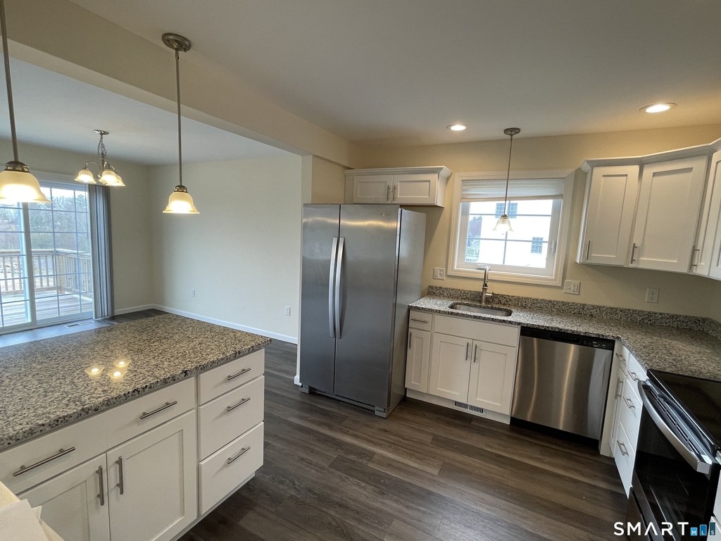 28 Woodside Drive - Photo 2