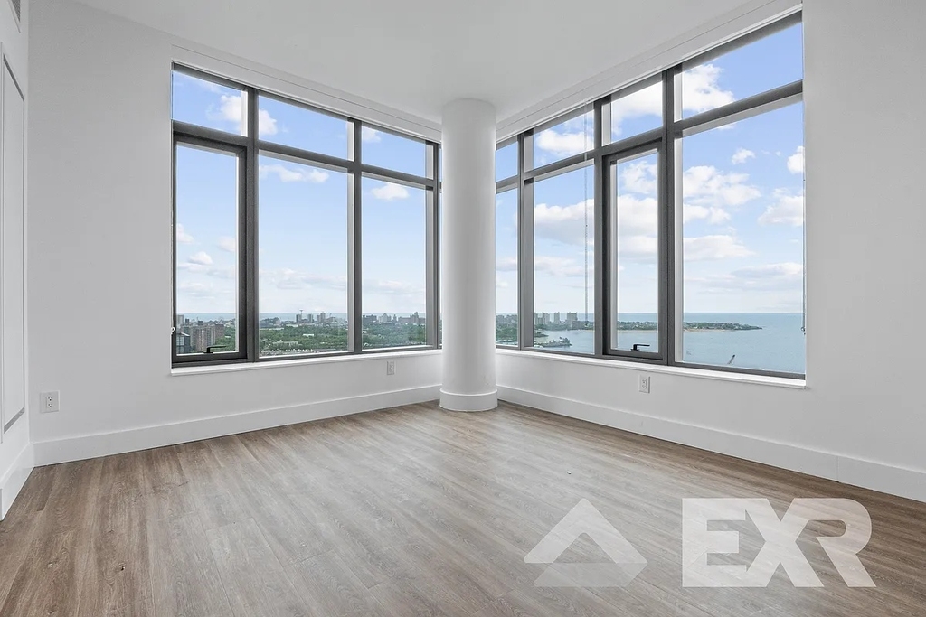 2230 Cropsey Avenue - Photo 8