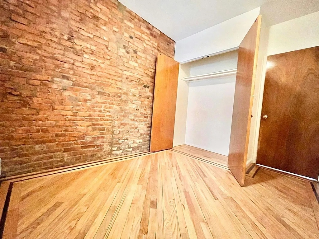 38 Greene Avenue - Photo 13
