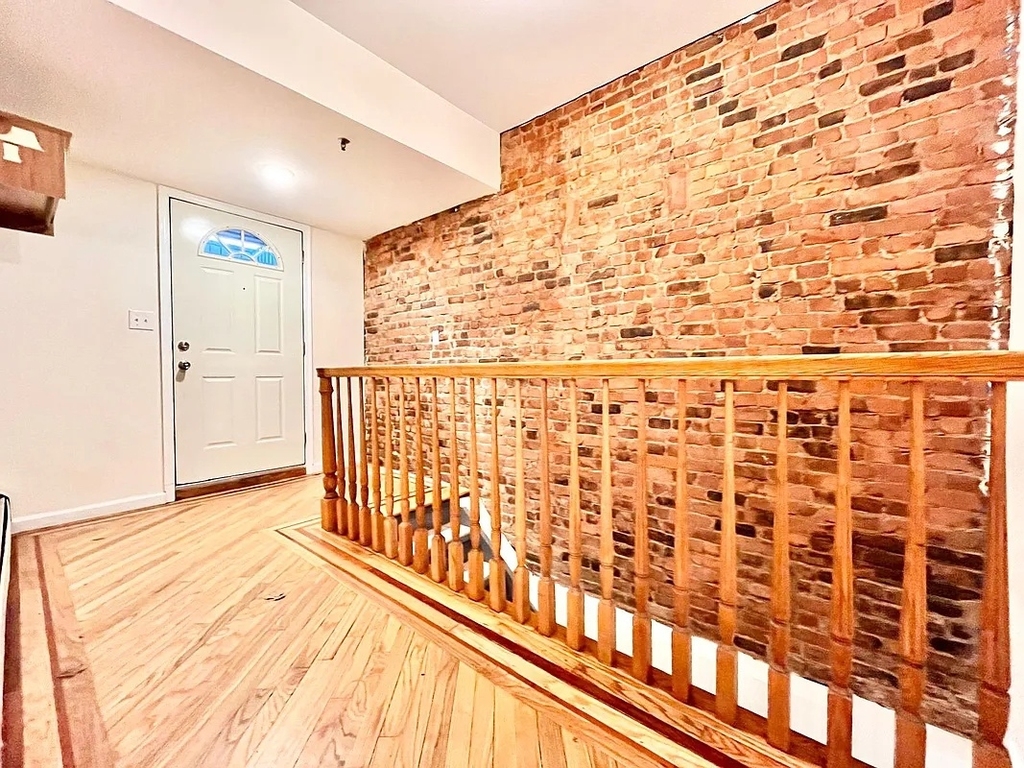 38 Greene Avenue - Photo 8