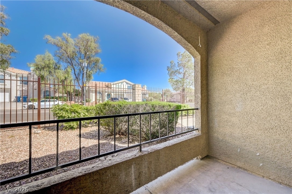 7885 W Flamingo Road - Photo 32