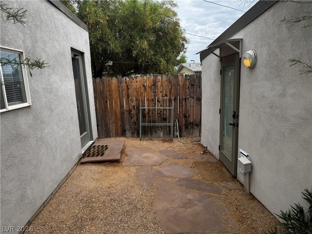 336 Arnold Street - Photo 15