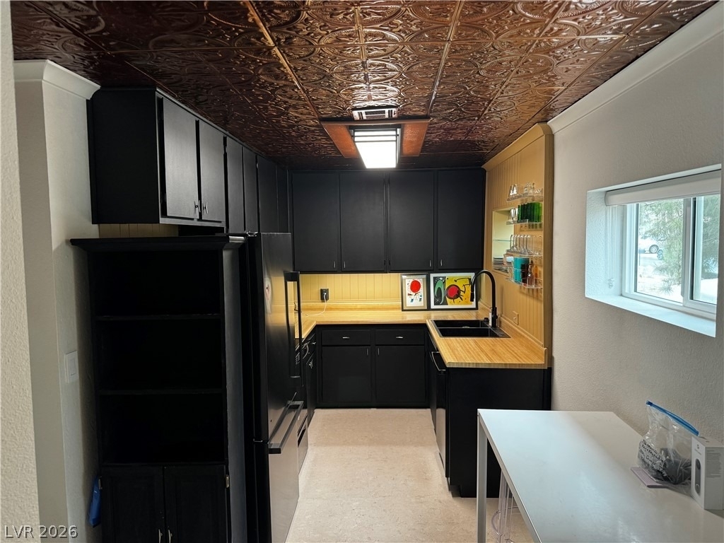 336 Arnold Street - Photo 4