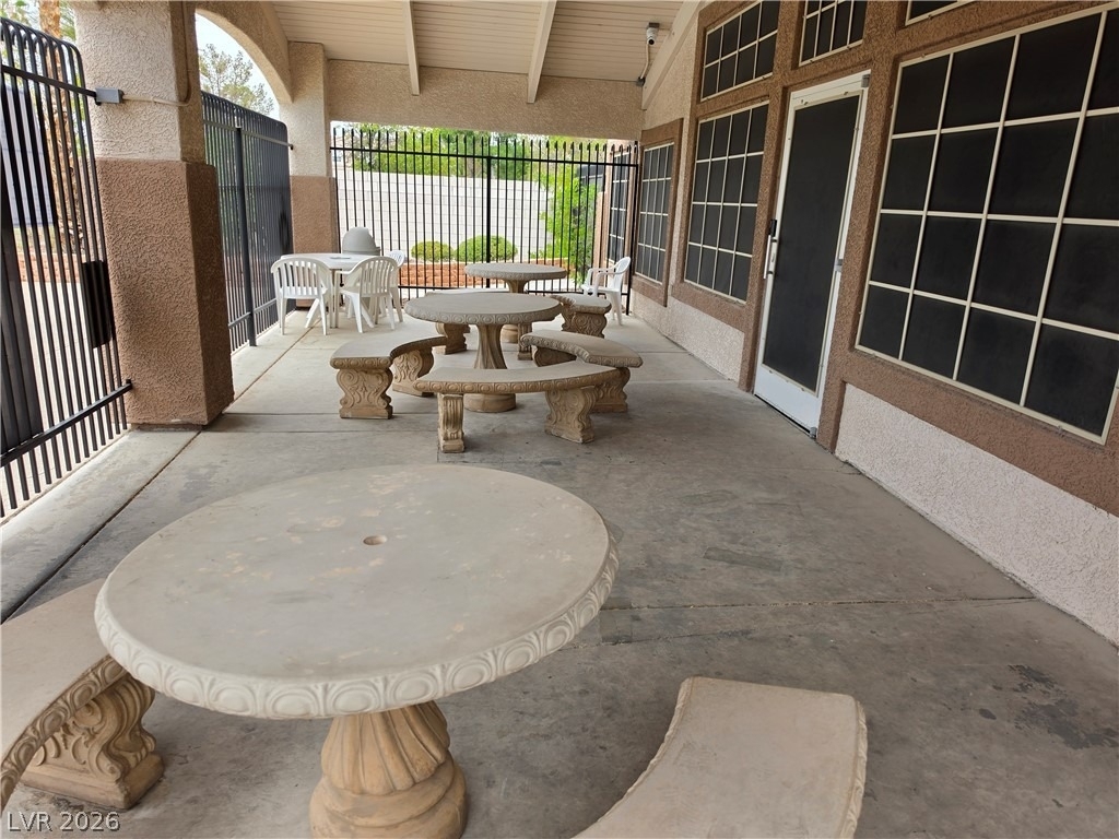 408 Roman Tree Court - Photo 37