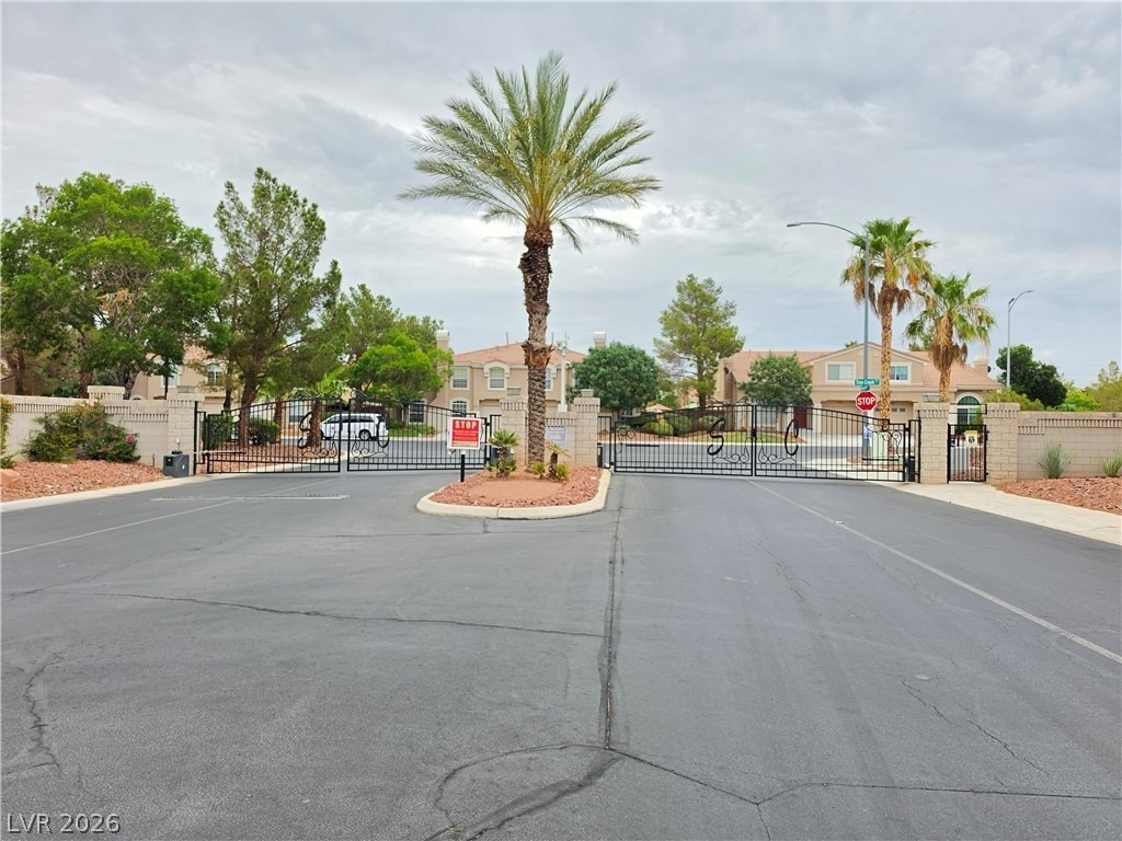 408 Roman Tree Court - Photo 31