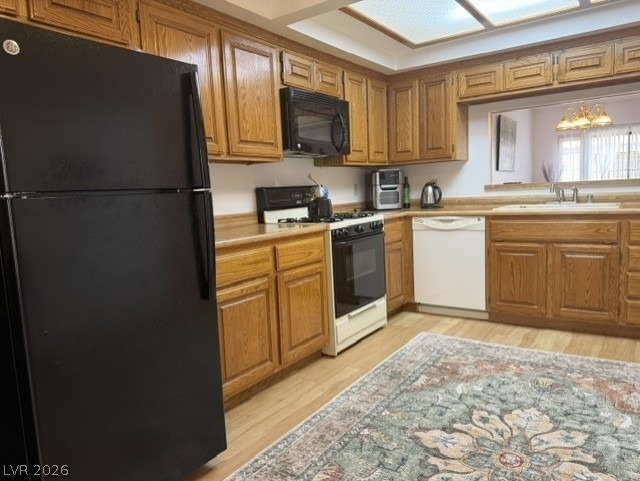 7904 Shelter Island Way - Photo 4