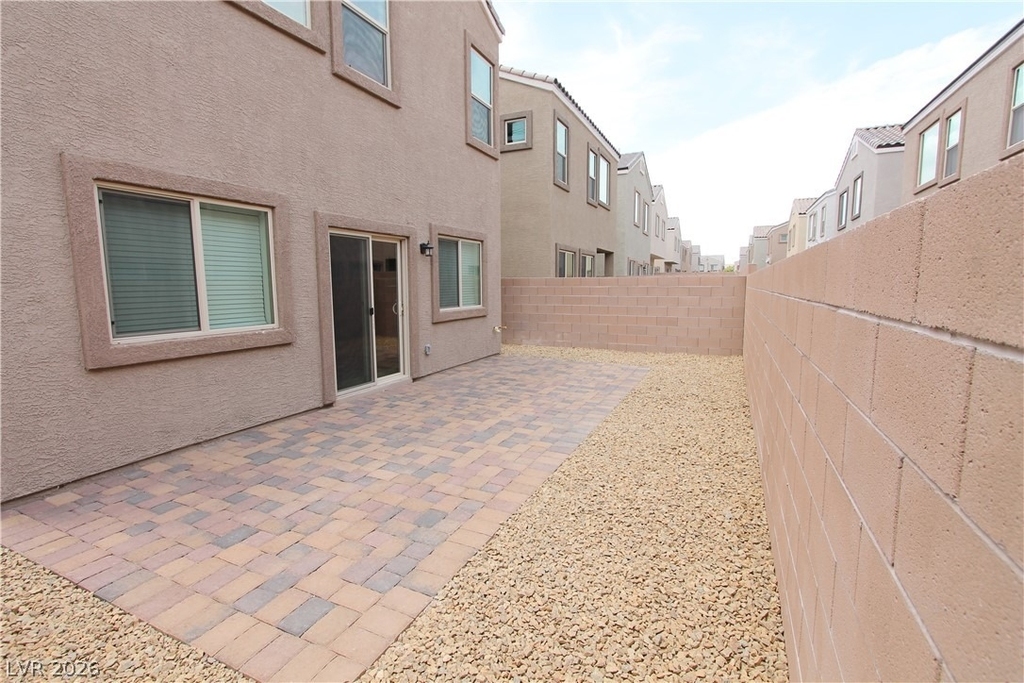 1132 Jesse Harbor Avenue - Photo 32
