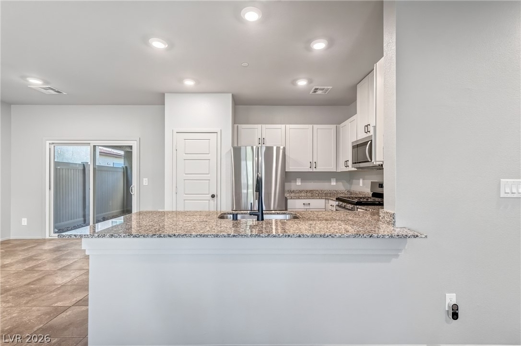 7476 Onyx Star Street - Photo 8