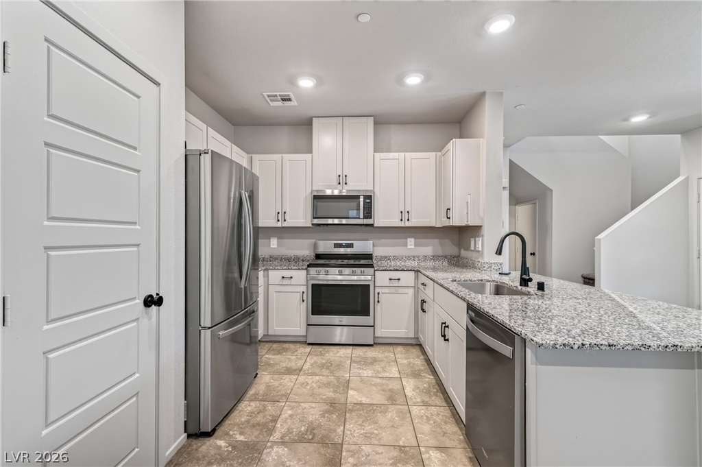 7476 Onyx Star Street - Photo 6