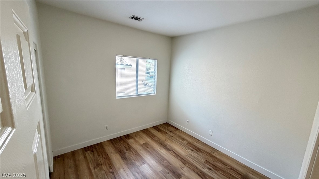 7423 Hawk Shadow Avenue - Photo 8