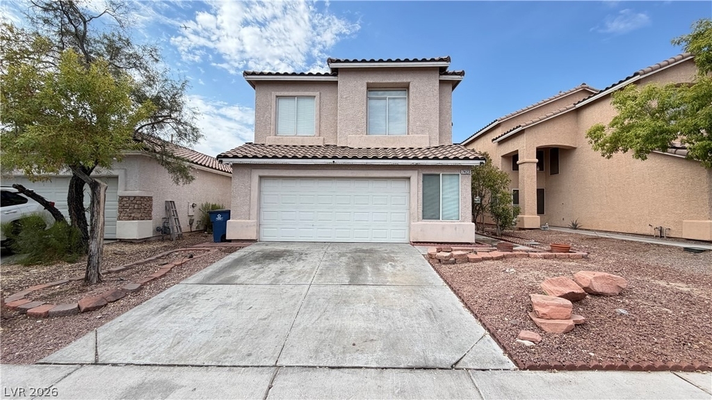 7423 Hawk Shadow Avenue - Photo 0