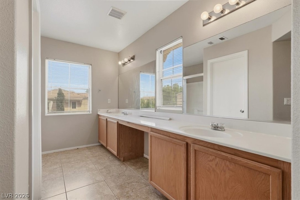 10404 Dark Sands Avenue - Photo 11