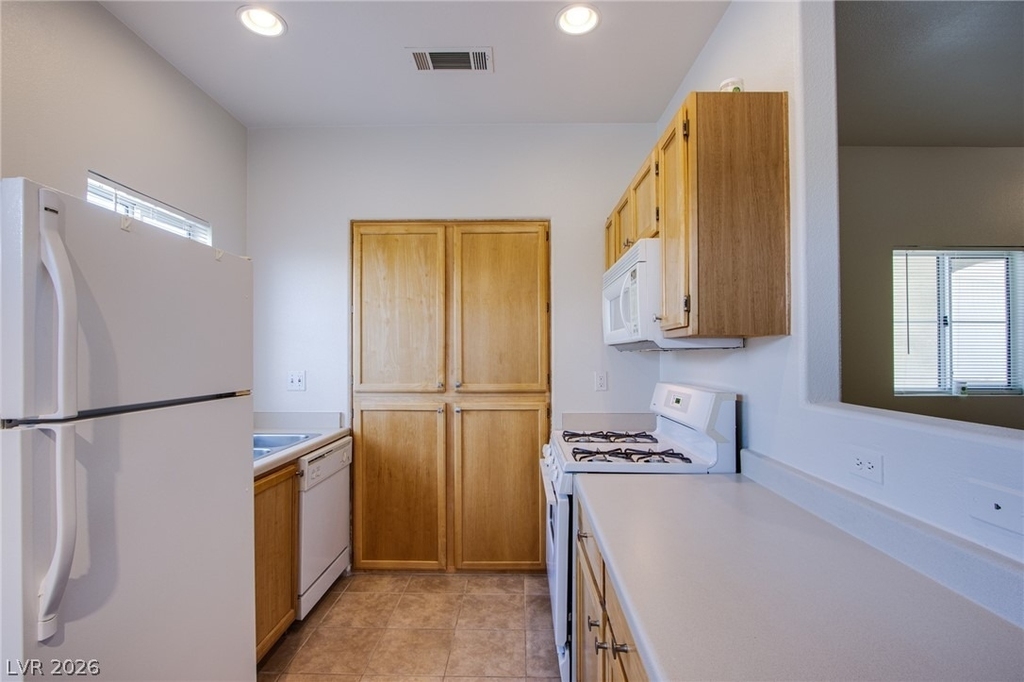 1521 Ruby Cliffs Lane - Photo 7