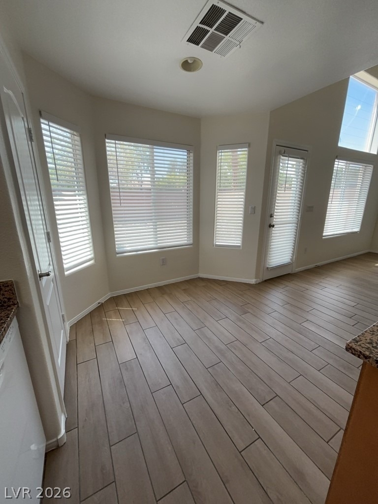 9237 Harbor Stream Avenue - Photo 2