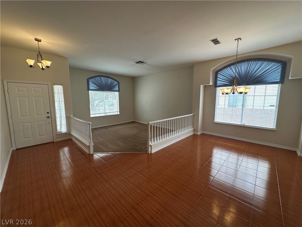 2109 Cedar Hills Street - Photo 2