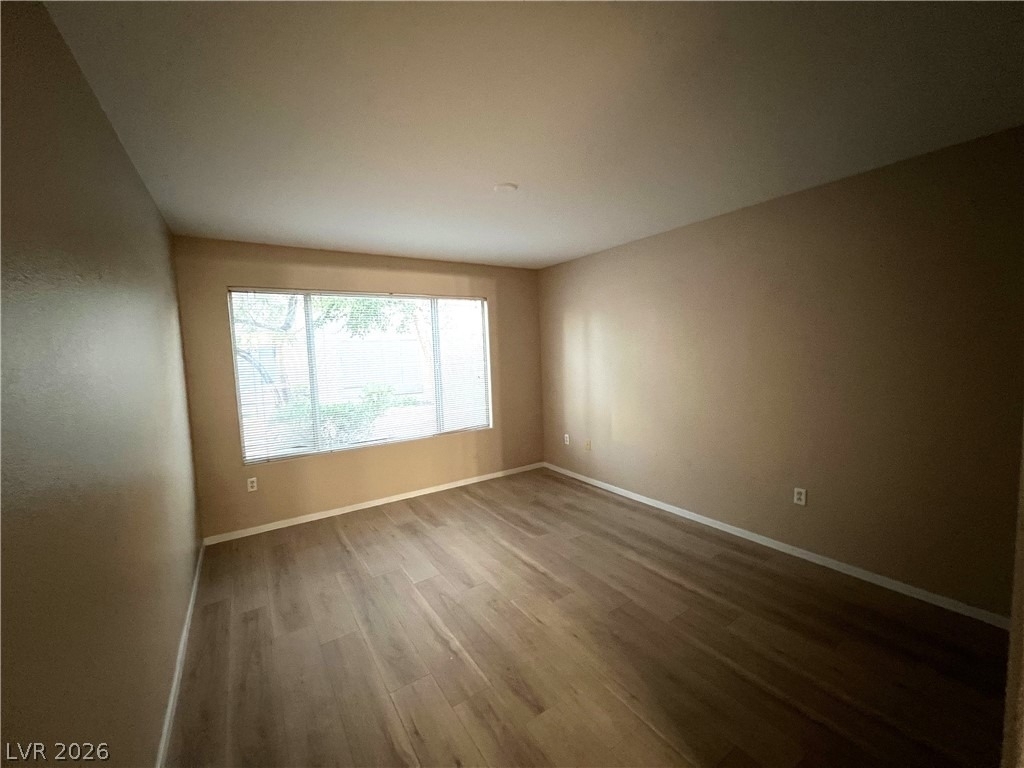5710 E Tropicana Avenue - Photo 15