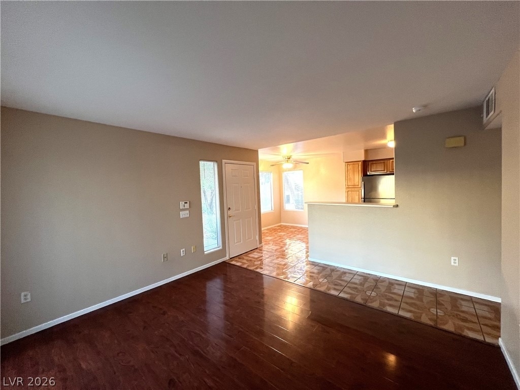 5710 E Tropicana Avenue - Photo 4