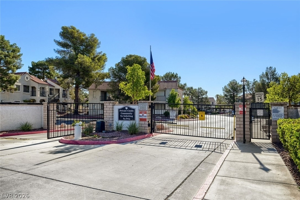 4860 Nara Vista Way - Photo 27