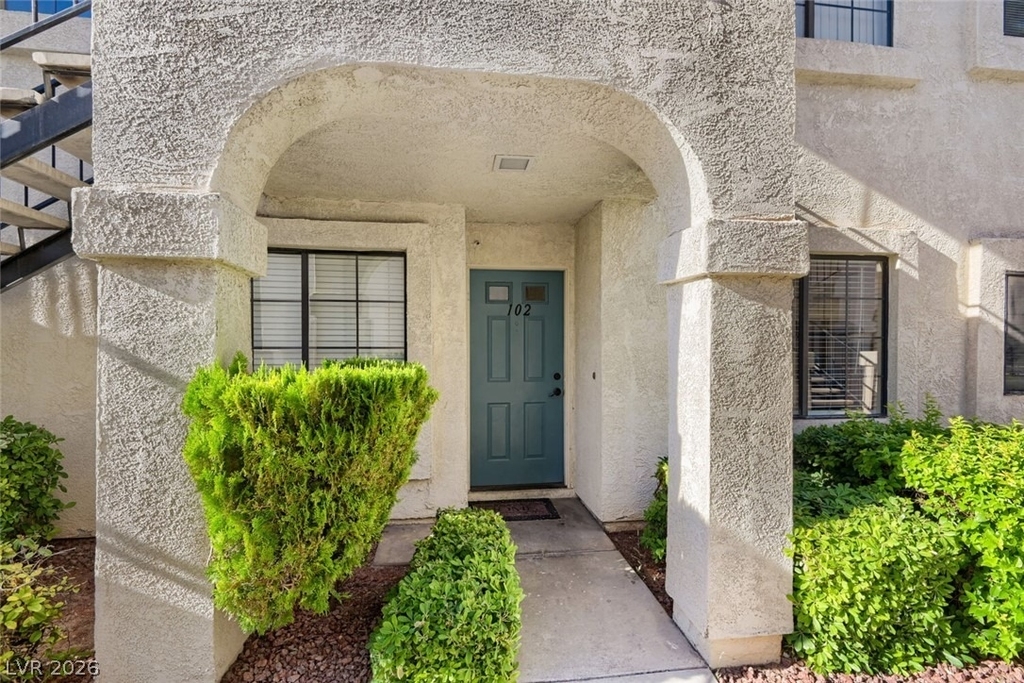 4860 Nara Vista Way - Photo 1