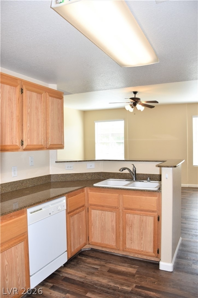9975 Peace Way - Photo 7
